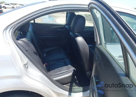 2012 Chevrolet Sonic 2Lz z USA, uszkodzony, nr VIN 1G1JE5SBXC4206899